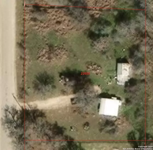 901 Forest Oaks Dr., Somerset, TX 78065