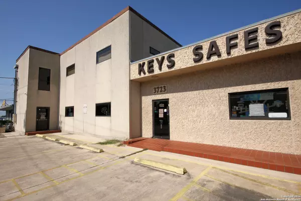 San Antonio, TX 78213-3641,3723 WEST AVE