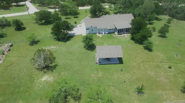 Blanco, TX 78606,106 Abierto Cove Dr