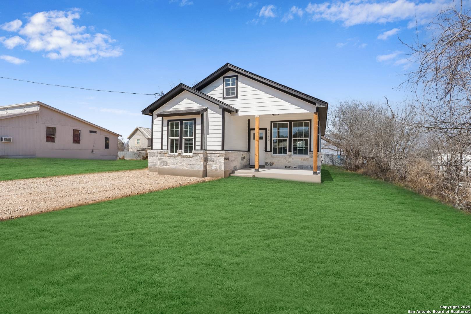 Von Ormy, TX 78073,4149 MOUNTAIN PASS