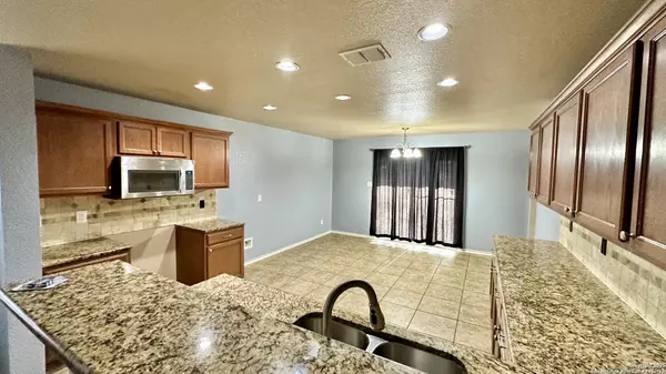 San Antonio, TX 78228,915 Ridingate Farm