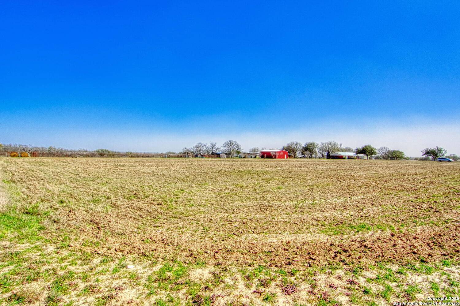 La Vernia, TX 78121,12157 Fm 775