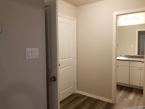 San Antonio, TX 78249,11327 Babcock Crossing