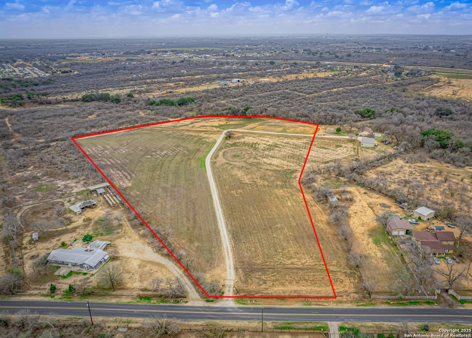 12330 Pearsall Rd, Atascosa, TX 78002