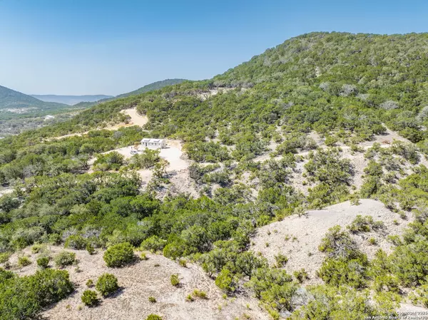 Tarpley, TX 78883,106 Walden Ridge