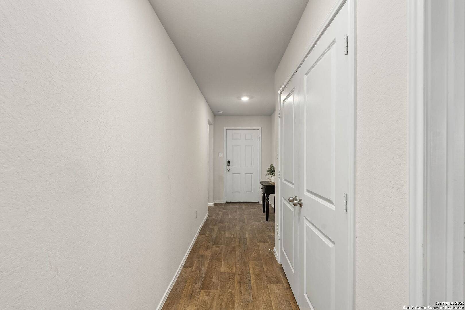 San Antonio, TX 78244,5826 Kendall Prairie