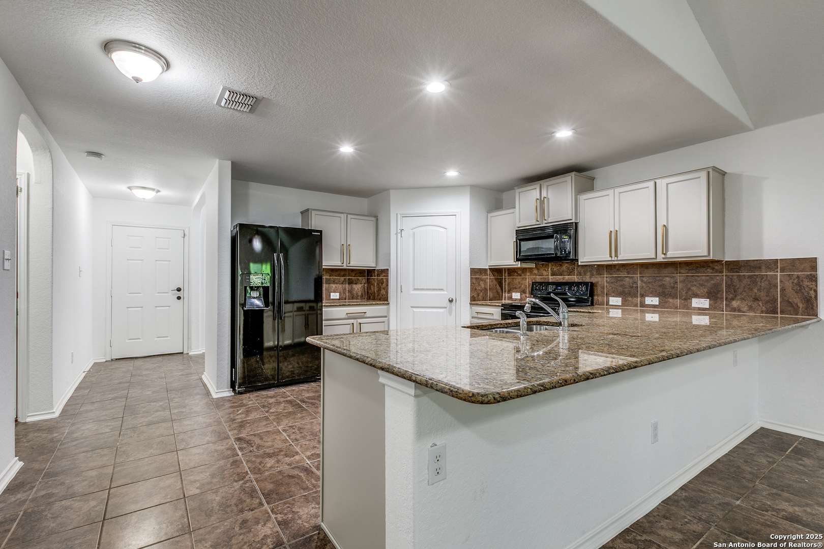 San Antonio, TX 78245,2111 Emerald Edge