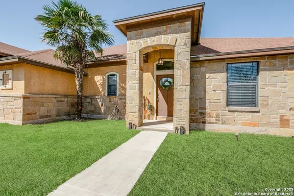 Pleasanton, TX 78064,1758 Crooked Creek Dr