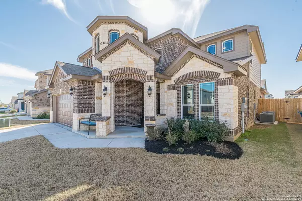 2564 Ayers, Seguin, TX 78155