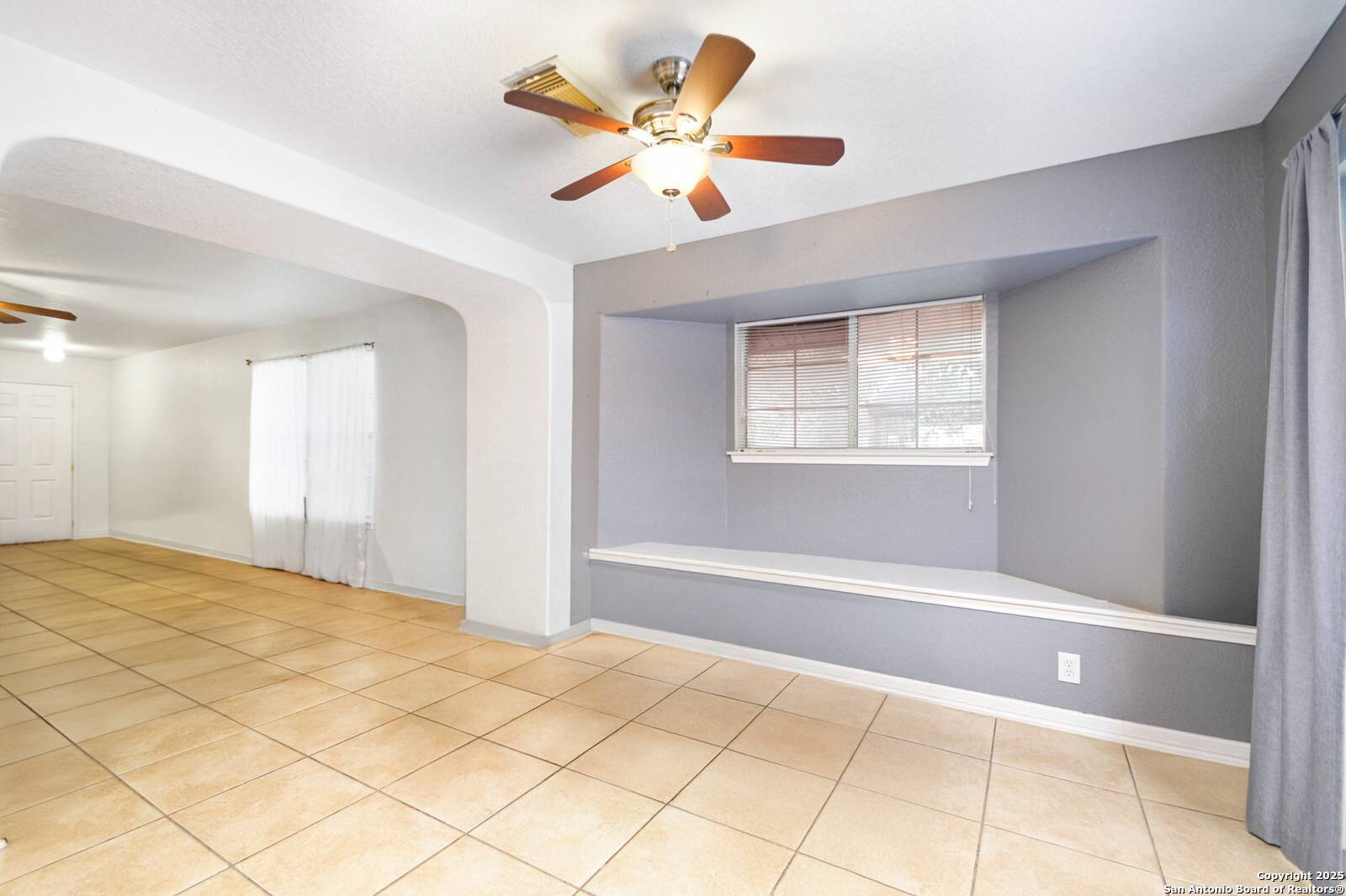 San Antonio, TX 78254,11030 Vollmer