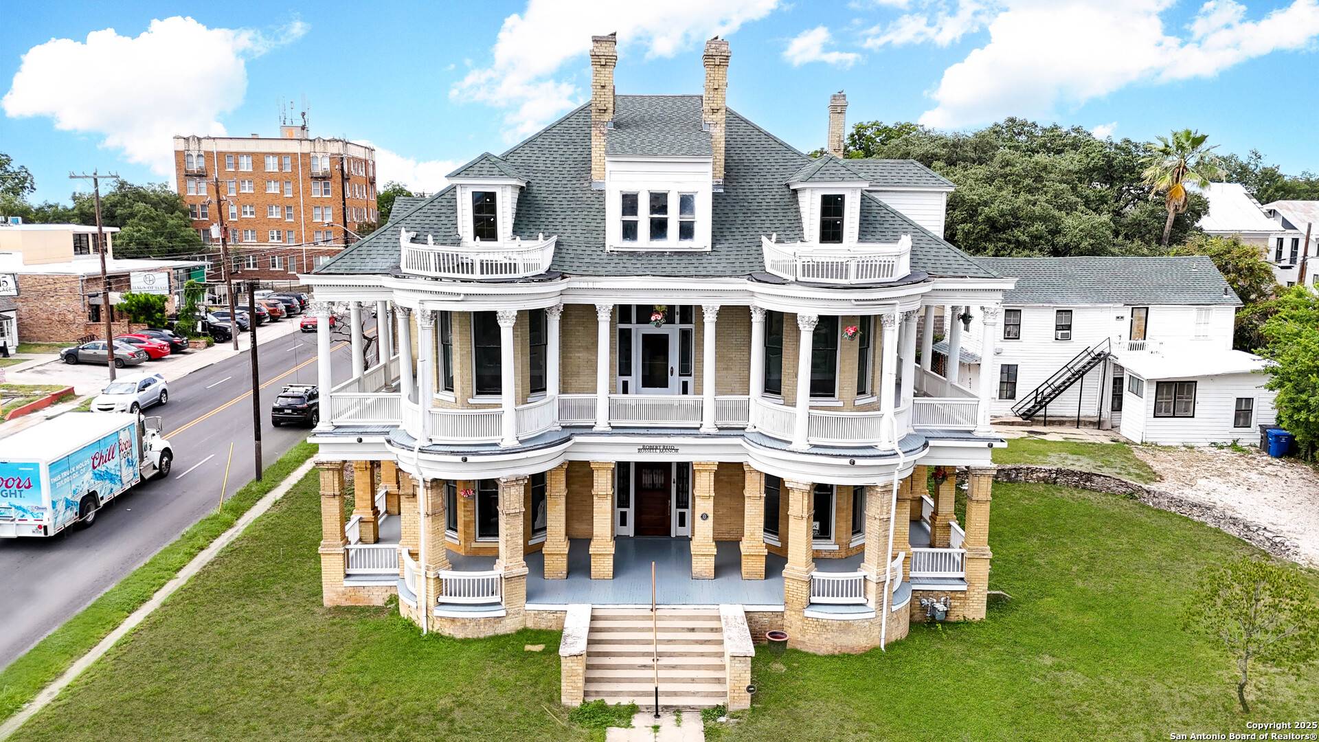 339 Woodlawn Avenue, San Antonio, TX 78212-3312