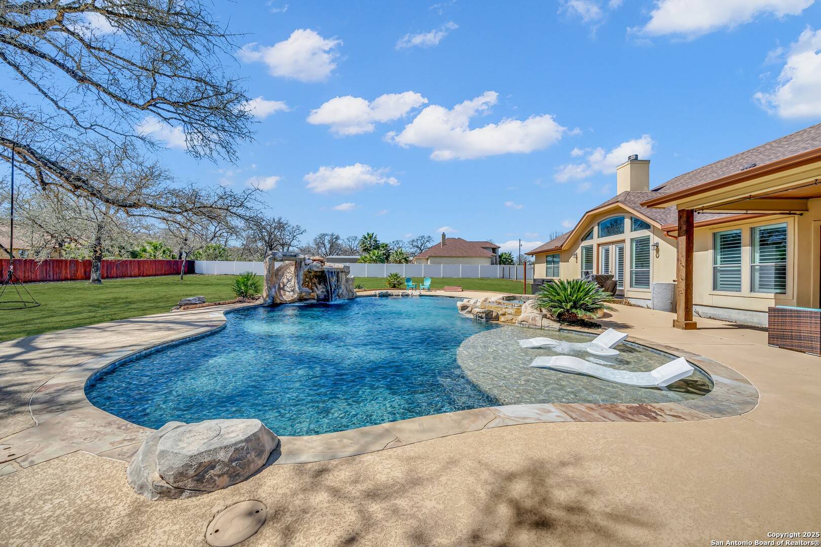 120 Bucks, La Vernia, TX 78121