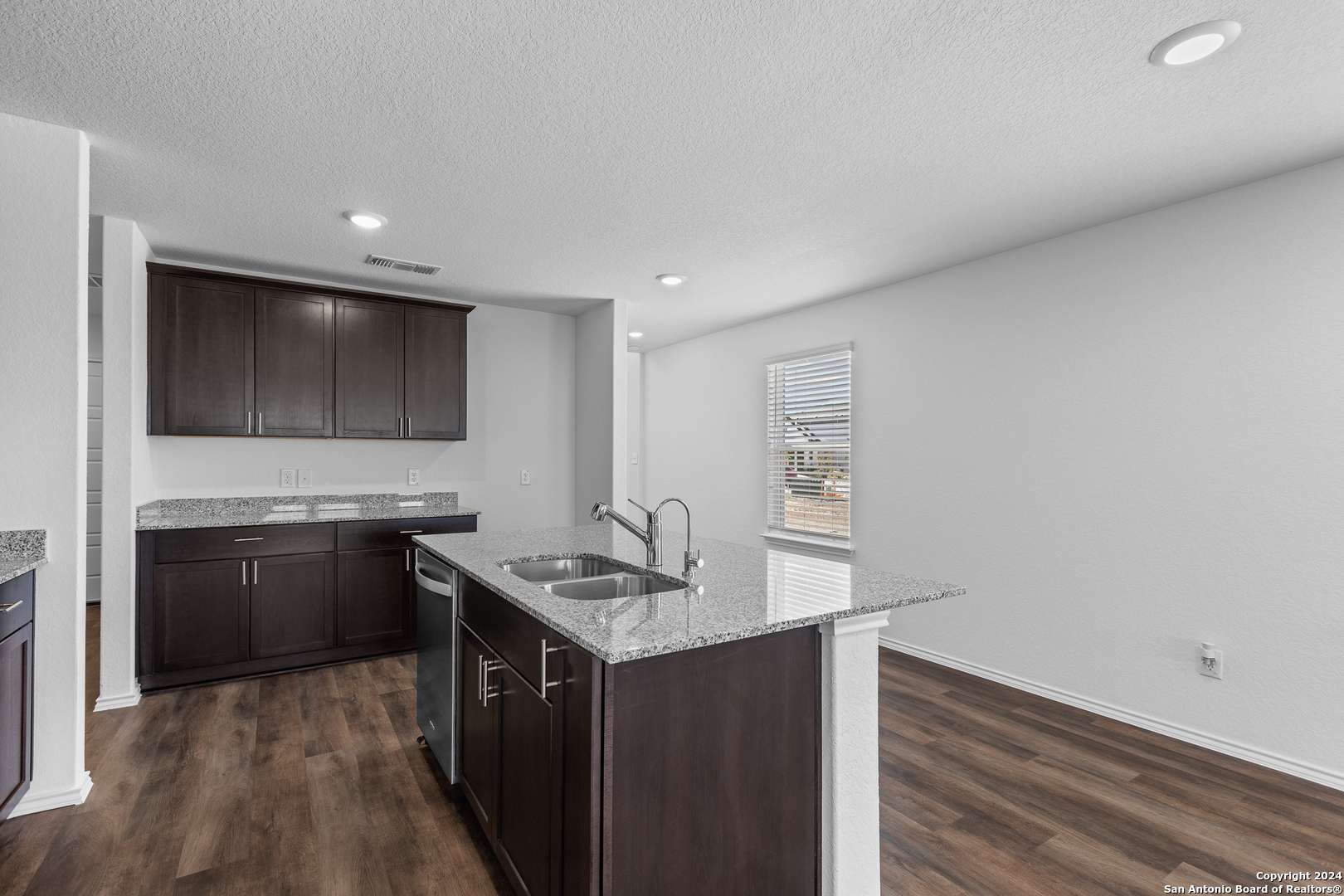 San Antonio, TX 78252,8140 Hamrick Circle