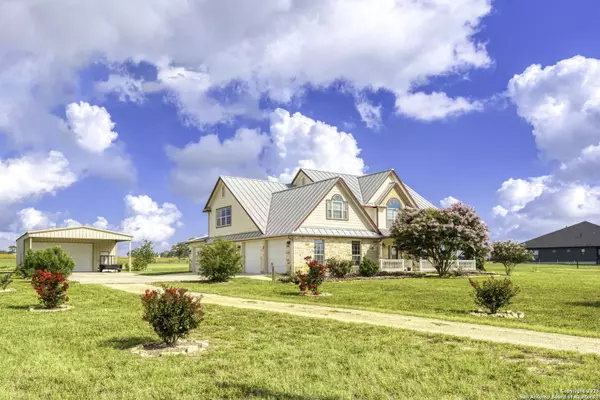 La Vernia, TX 78121,184 Scenic Hills Drive