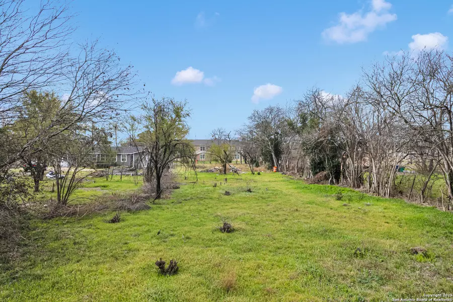 143 Gerald, San Antonio, TX 78221