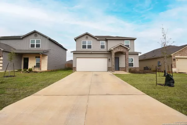 19838 Doc Holiday Dr, Lytle, TX 78052