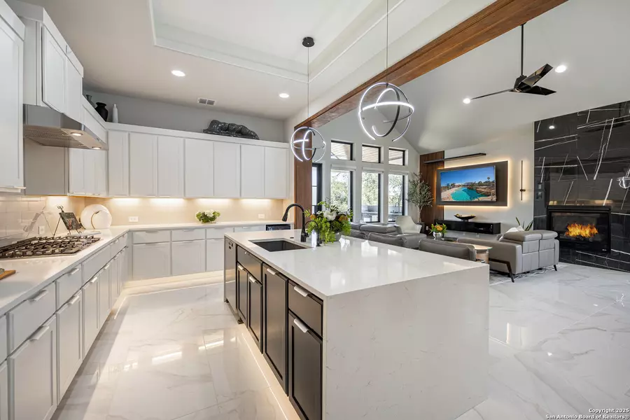 23330 Grande Vista, San Antonio, TX 78261
