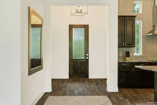 Spring Branch, TX 78070,268 Secret Way