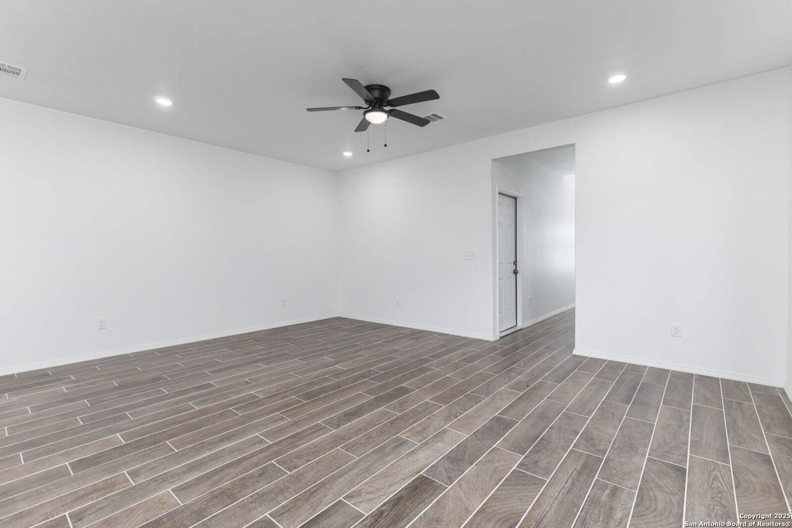 San Antonio, TX 78210,115 Drexel UNIT 102