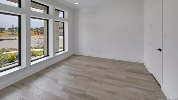 Boerne, TX 78006,402 Fandango