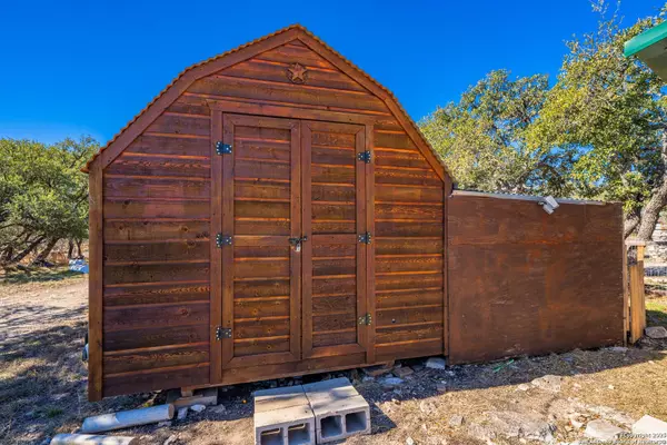 Harper, TX 78631,970 KC 476