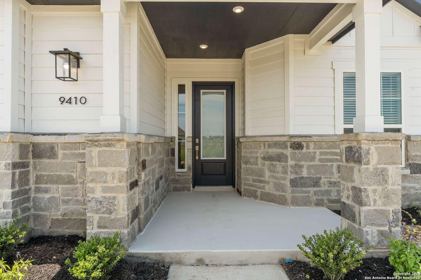 Schertz, TX 78154,9410 Chatside