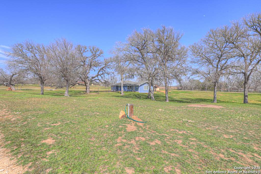 Seguin, TX 78155,100 Meadow Lake