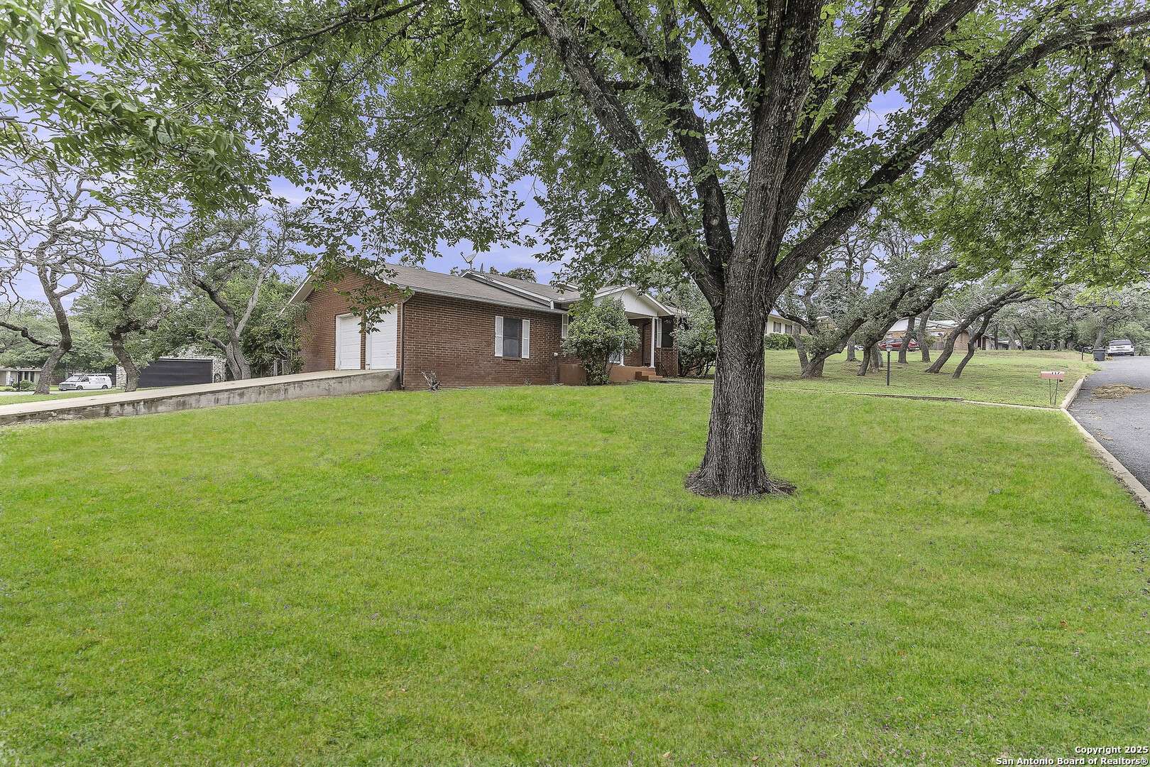 Fredericksburg, TX 78624,117 Ridgewood Dr