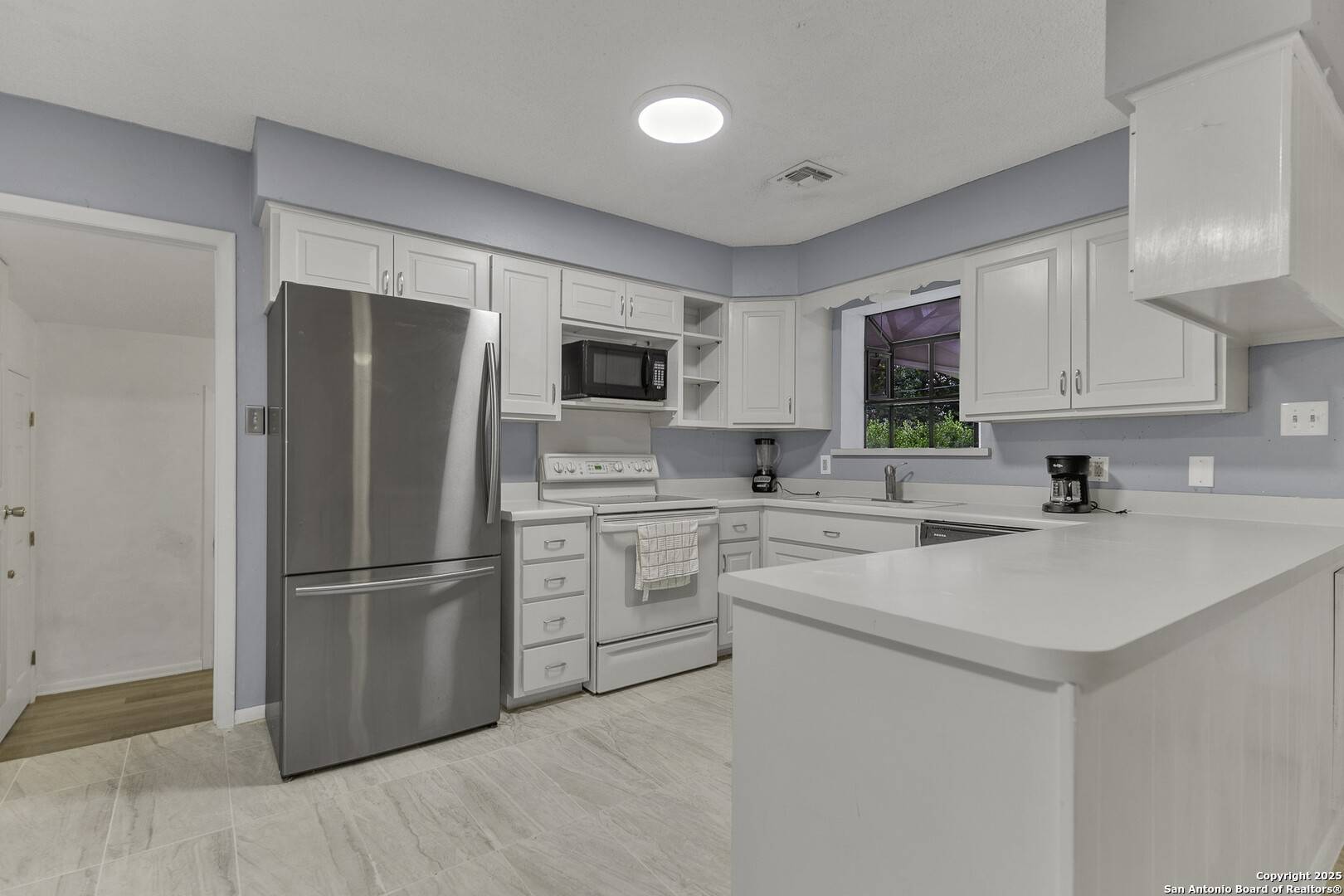Fredericksburg, TX 78624,117 Ridgewood Dr