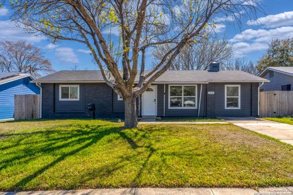 1938 Hunter,  San Antonio,  TX 78224