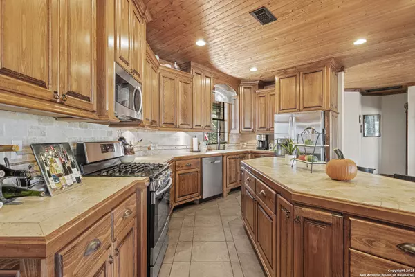 Johnson City, TX 78636,544 river view