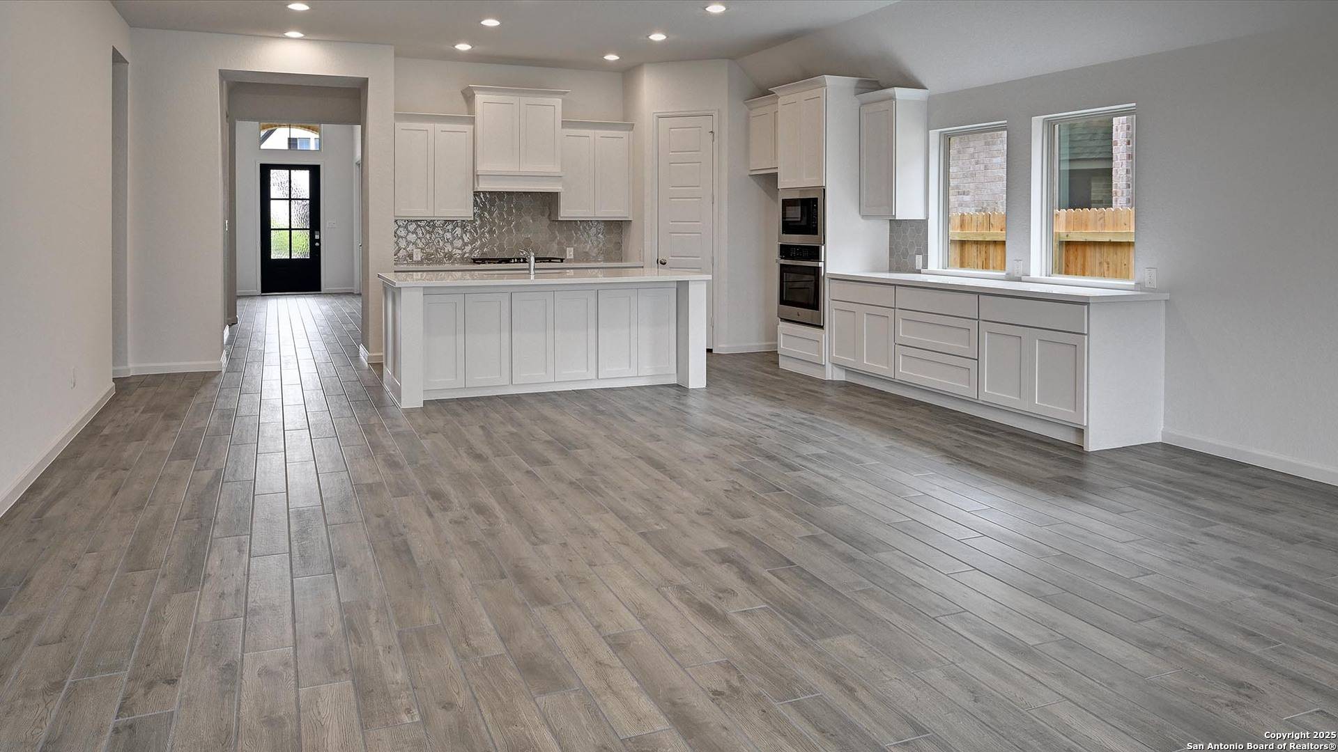 San Antonio, TX 78245,12715 Apollo Creek