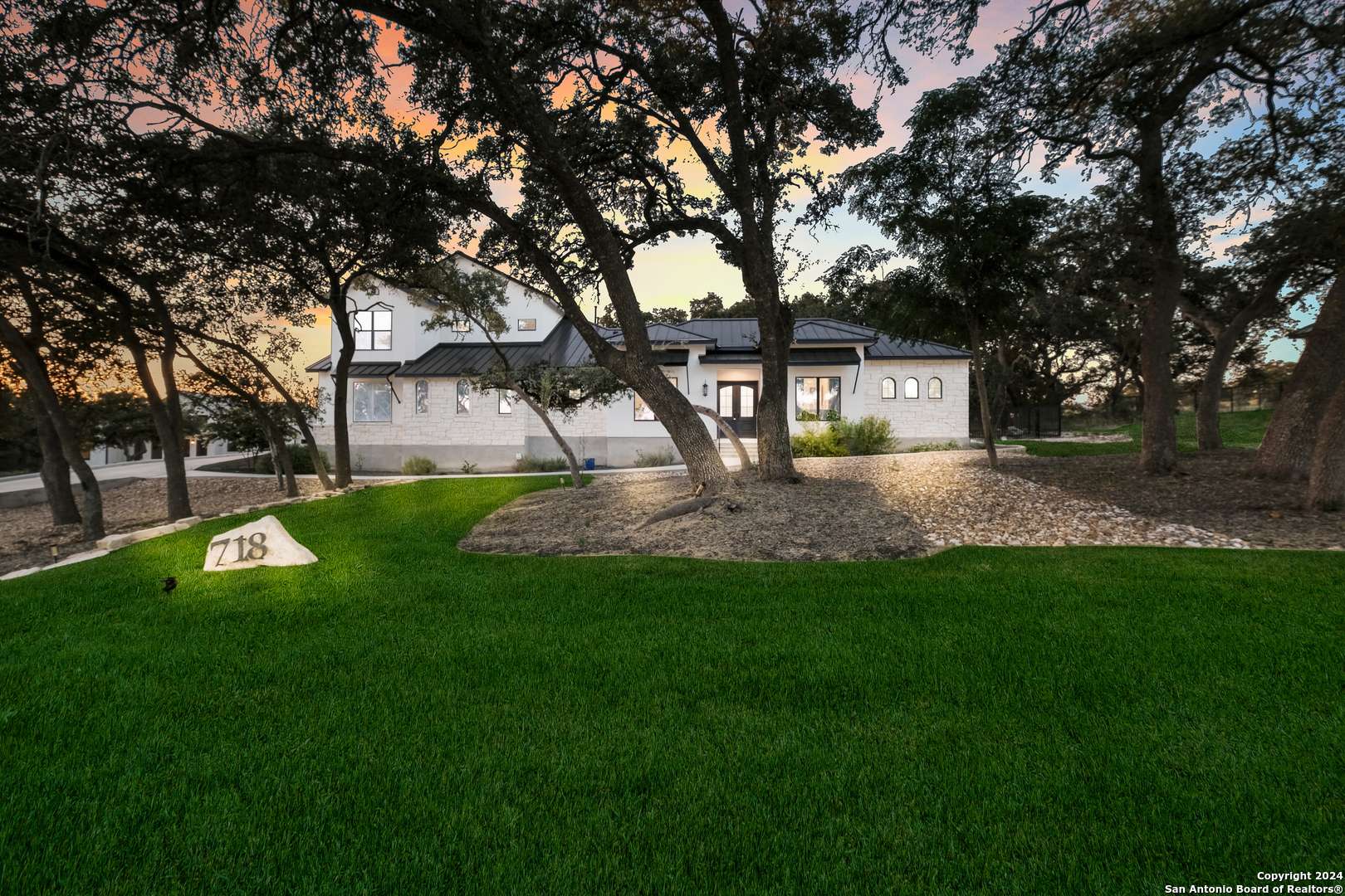 718 post oak ridge, Bulverde, TX 78163