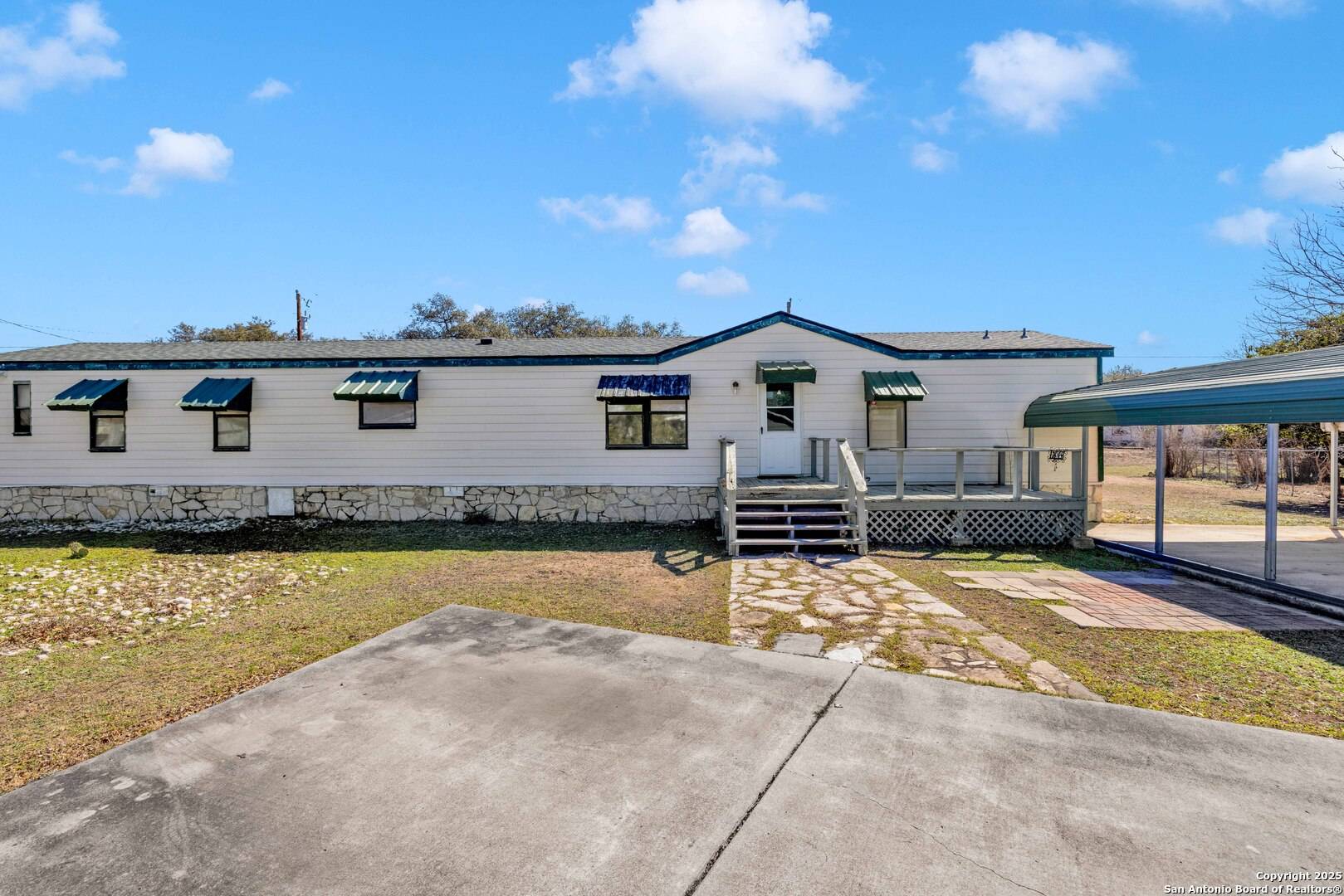Brackettville, TX 78832,36 Retama