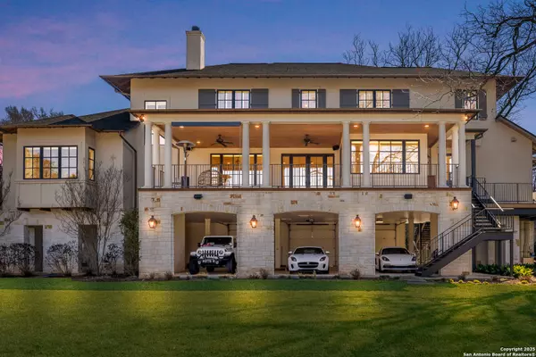 232 LAGUNA RIO, Seguin, TX 78155-1124