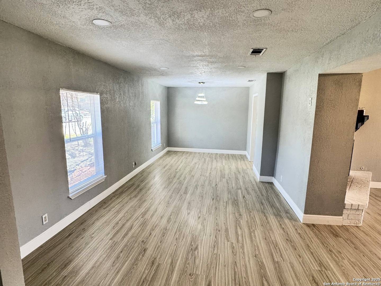 San Antonio, TX 78233,14519 Ridge Meadow