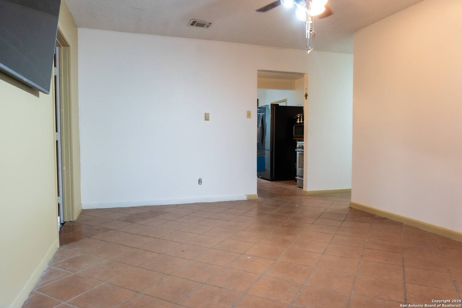 San Antonio, TX 78223-3205,243 PALFREY ST