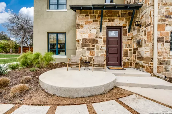 San Antonio, TX 78209,107 Eaton St. UNIT 1