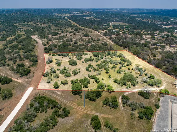 Center Point, TX 78010,161 Steel Creek Crest