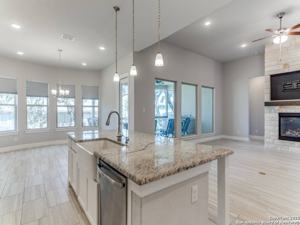 Boerne, TX 78015,8915 Fowler Hl