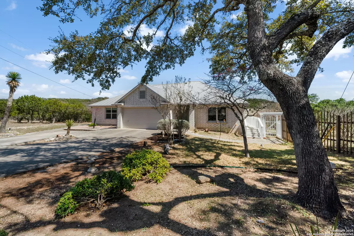 Lakehills, TX 78063,175 Forest Oaks Lane