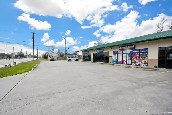 Converse, TX 78109,105 Seguin UNIT 103 & 104