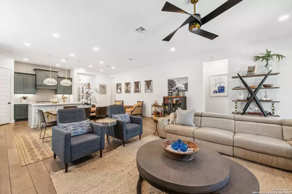 New Braunfels, TX 78132,576 Tobacco