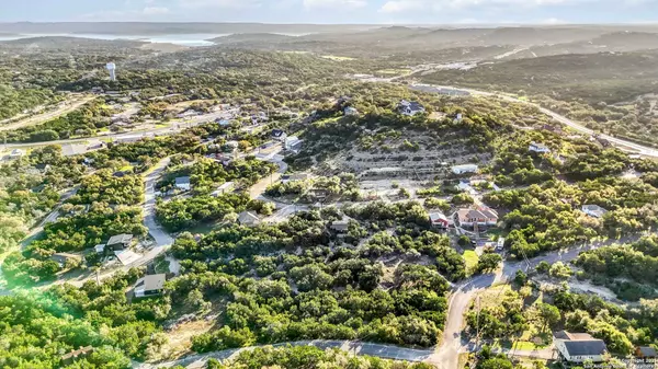 Canyon Lake, TX 78133,863 Valley Ridge