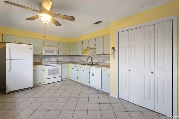 San Antonio, TX 78238,6822 Brookport