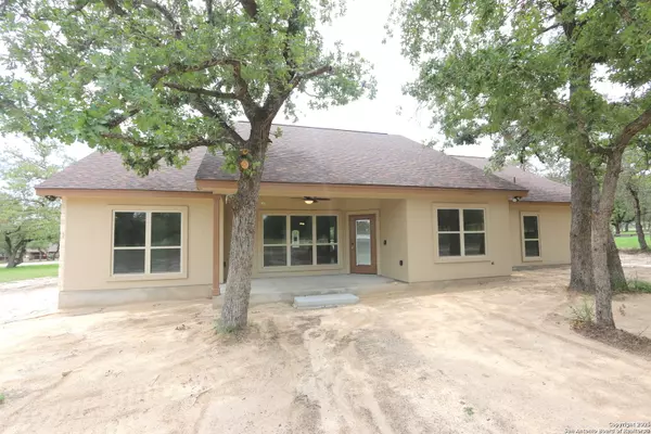 Adkins, TX 78101,819 Shady Grove Lane