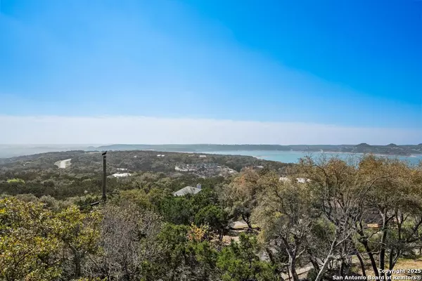 301 VIP Dr, Canyon Lake, TX 78133
