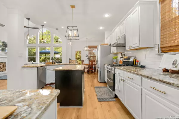 Helotes, TX 78023,10615 Ashwell