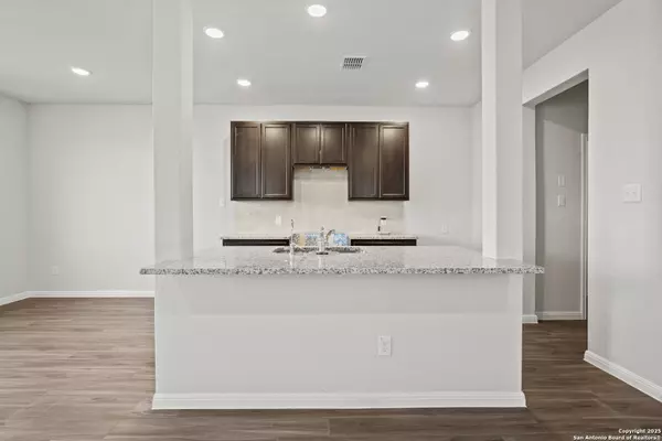 San Antonio, TX 78245,4231 Ametrine Way