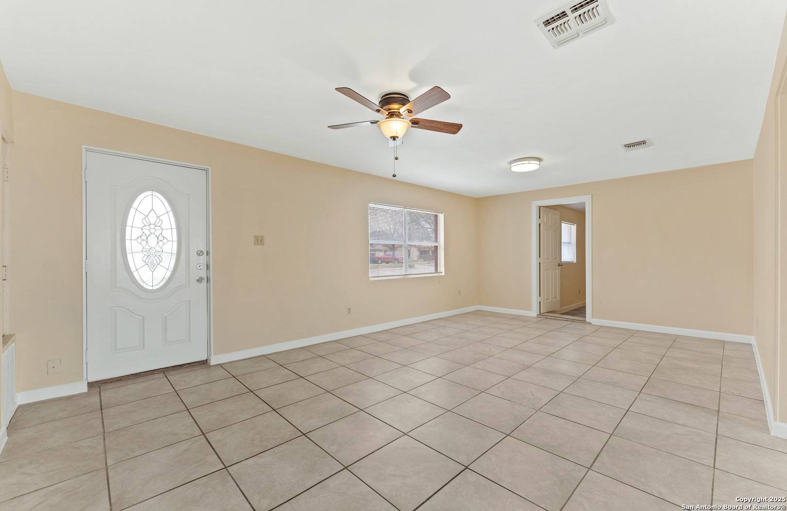 San Antonio, TX 78228,3323 W Woodlawn Ave UNIT MAIN